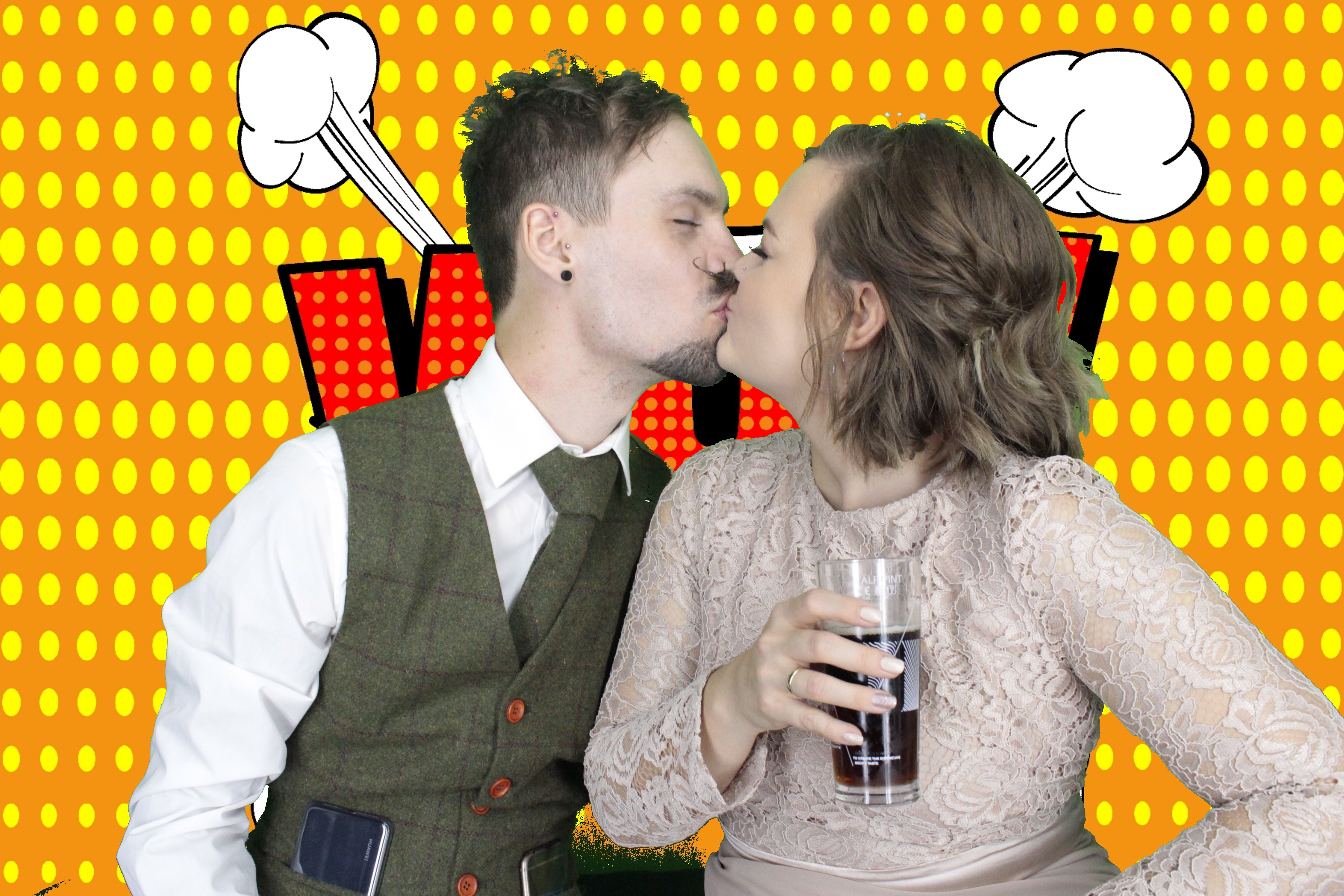 Mr & Mrs Hillier | View more photos from the event at gallery.myphotoboothexperience.co.uk/u/MyPhotoBoothExperienceLtd/Mr-Mrs-Hillier
